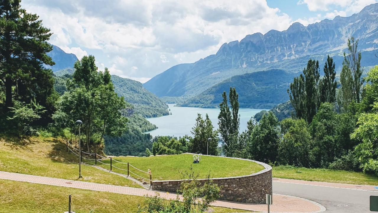 Pena Sabocos II Apartamento Turistico Panticosa Luaran gambar